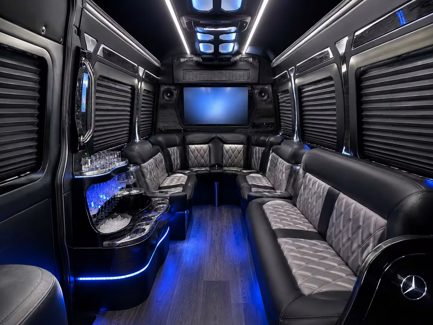 bus rental options for glendale trips