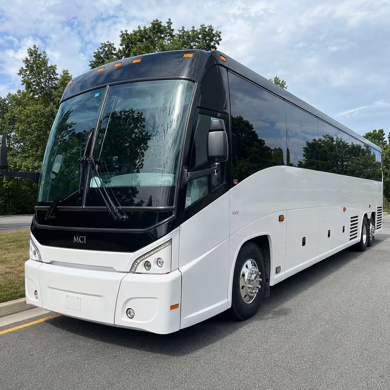 you can find and book government military transportation in glendale and any nearby city