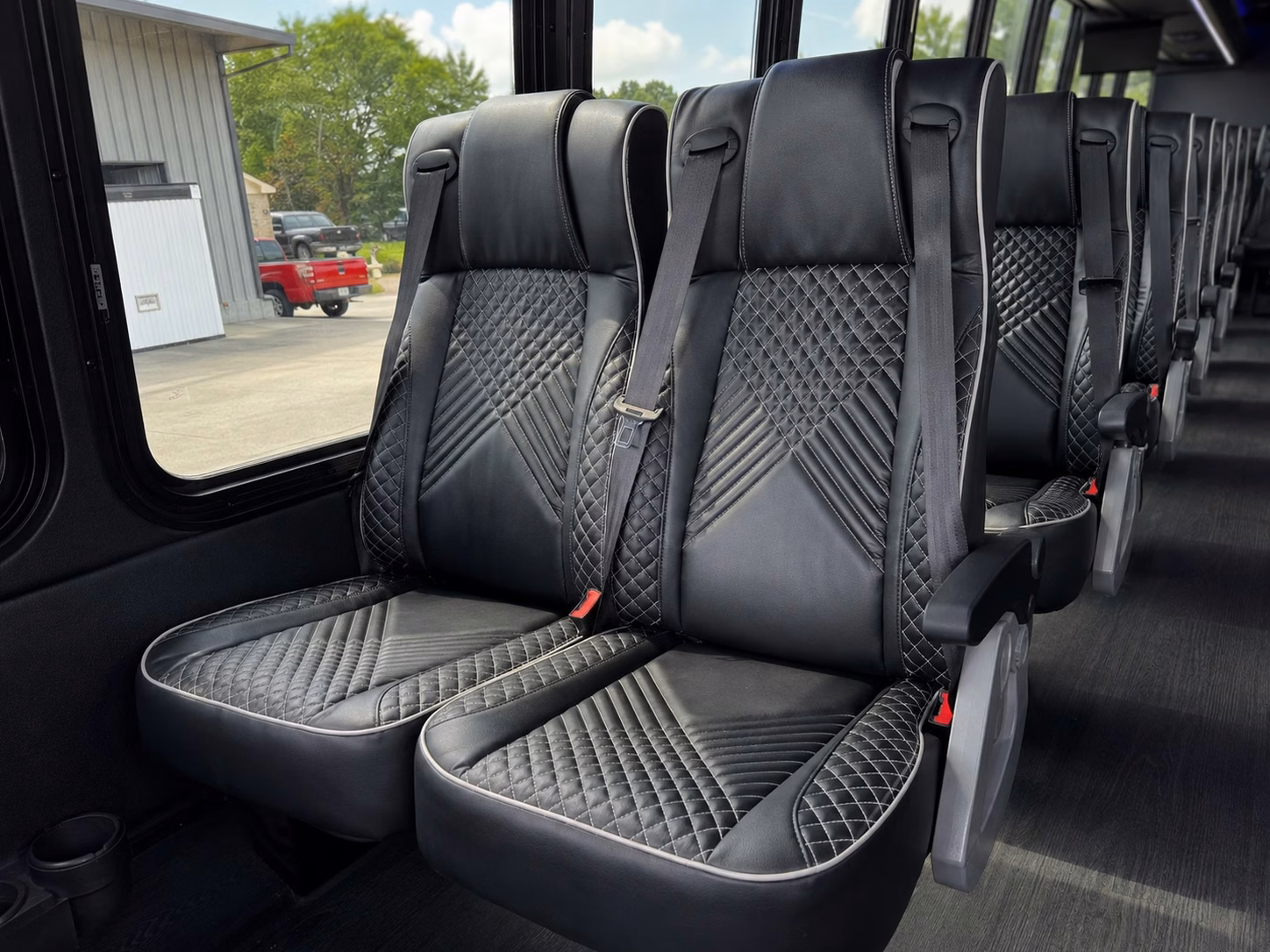 you can find and book prom transportation in glendale and any nearby city